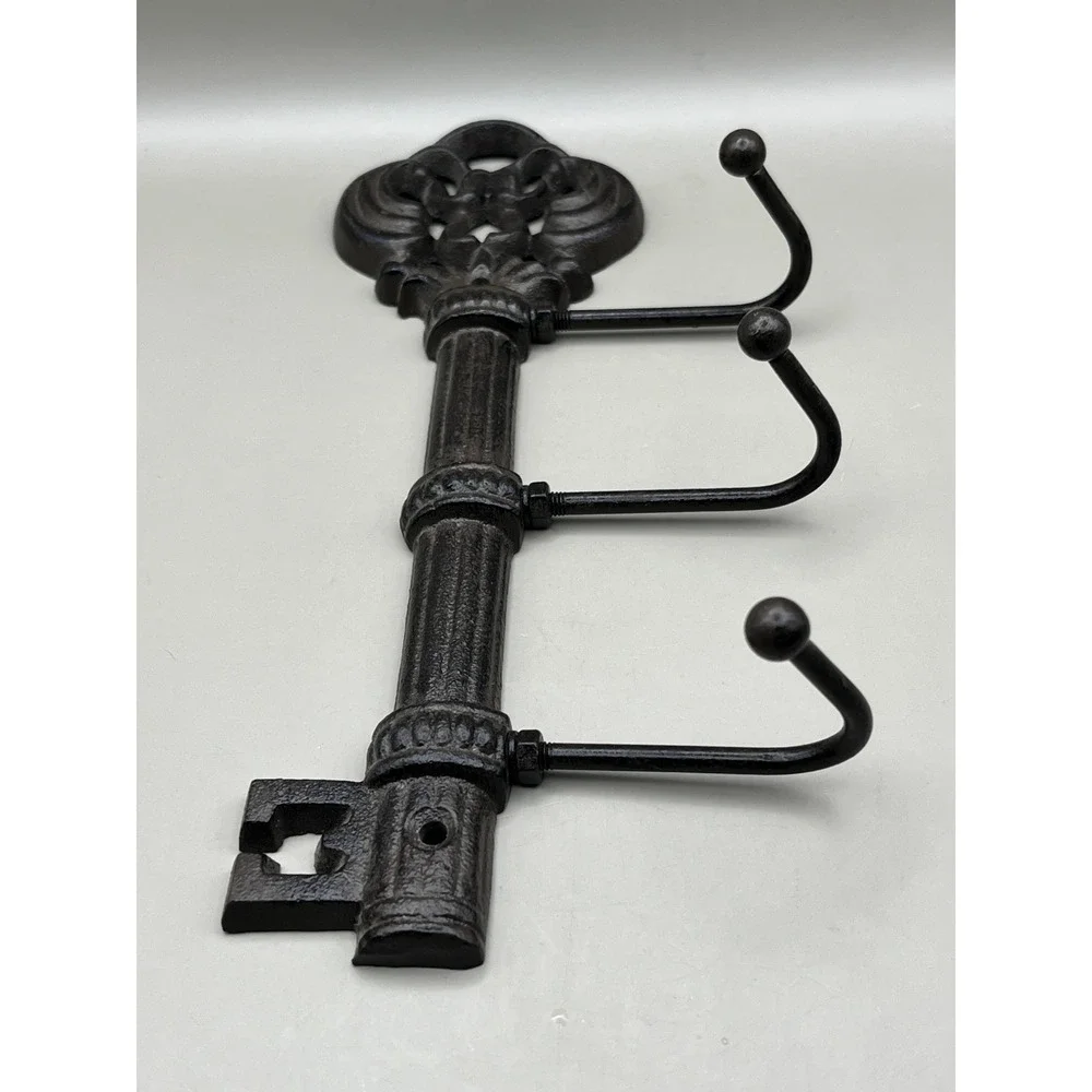 Vintage Cast Iron Skeleton Key Wall Hook Rack 3 Hooks Black Brown 9 Inch Decor